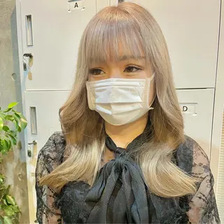 ロング カラー もにか🌞原宿/渋谷 🌝ブリーチカラーのヘアスタイル