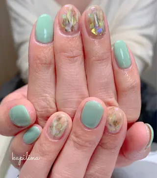 ミディアム kapilina salonの眉毛・アイブロウイメージ
