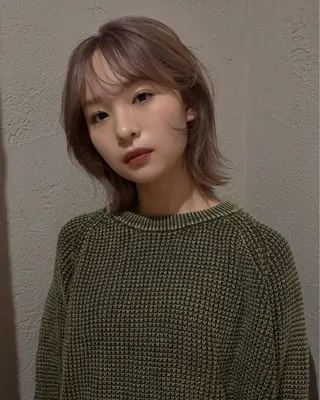 カラー aya / ニュアンスカラーのヘアスタイル