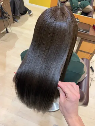 セミロング 🍀髪質改善、カラー TAICHI🍀のヘアスタイル