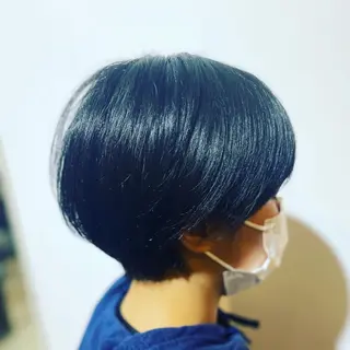 ショート 石川 信英のヘアスタイル