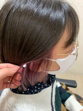 ショート カラー 黒崎 美乃里のヘアスタイル