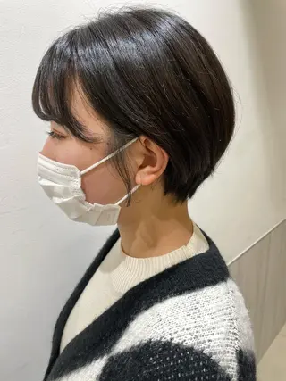 ショート 透明感カラー🩵 mioのヘアスタイル