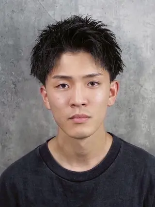 ショート メンズカット　佐々木 開のヘアスタイル