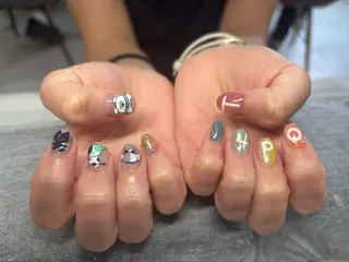 ネイル Lani🌈 MIIのネイルデザイン
