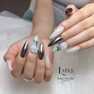 ネイル Lucky Nail Salonのネイルデザイン