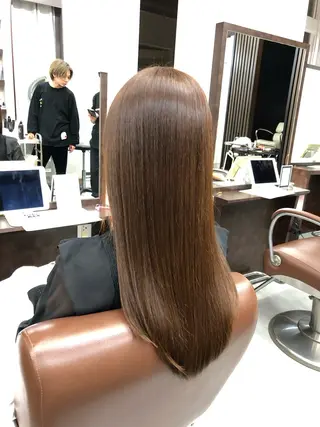 ロング generous Tsuyoshiのヘアスタイル