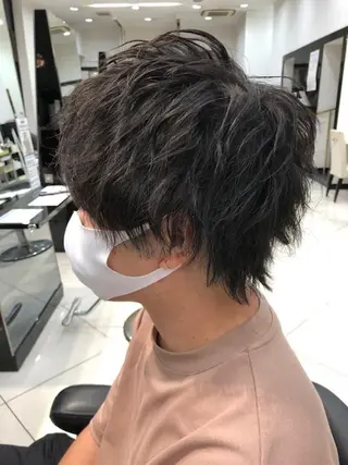 メンズ 岩崎 仁美のヘアスタイル