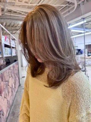 セミロング Tsuyoki .のヘアスタイル