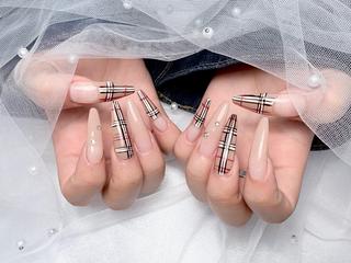 ネイル ♡Bivi♡自爪に 優しいネイルサロンのネイルデザイン