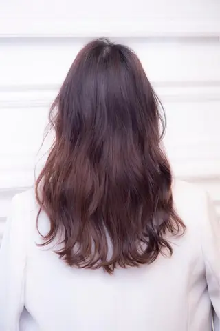 ロング 篠崎 加奈のヘアスタイル