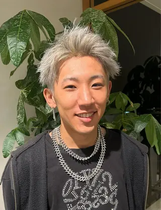 ショート カラー メンズ 小島 滉太のヘアスタイル