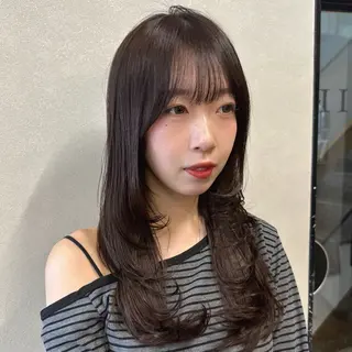 ロング 檜谷 晴　顔周りカットのヘアスタイル