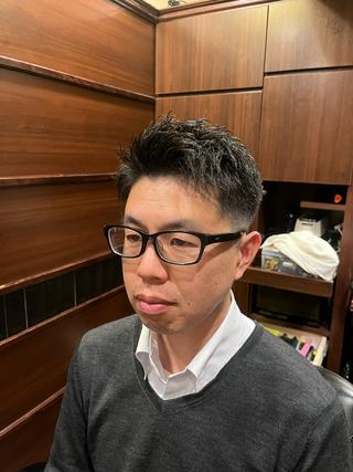 メンズ ヒロ銀座川崎 志田健介のヘアスタイル