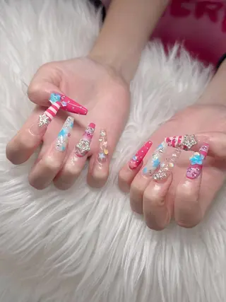 ネイル Lee Nailsのネイルデザイン