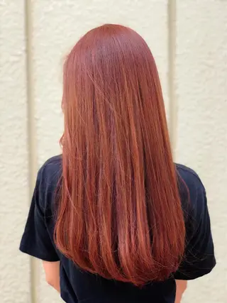 ロング カラー 舩坂 友賀のヘアスタイル