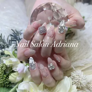 ネイル ADRIANA 大久保駅前徒歩2分のネイルデザイン