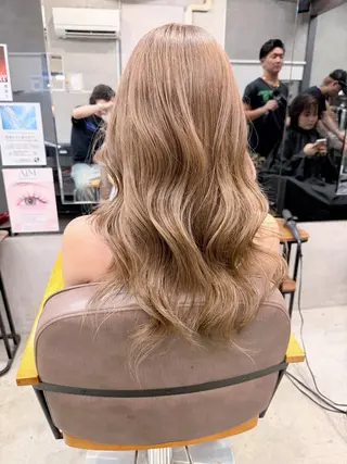 セミロング カラー AiM 大名　似合わせカットのヘアスタイル
