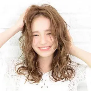 ミディアム 🌟リュウヤ🌟髪質 改善🌟のヘアスタイル
