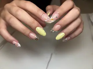 ネイル zuki🌔 堺筋本町 ネイルのネイルデザイン