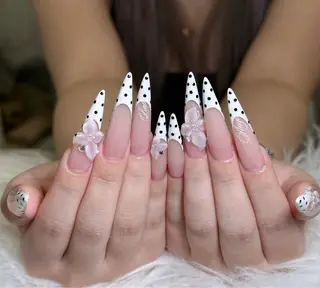 ネイル Lenie Nail Salonのネイルデザイン