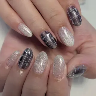 ネイル Liure. Yuko💅♡のネイルデザイン