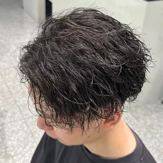 パーマ メンズ レイヤー/グレージュ メンズパーマのヘアスタイル