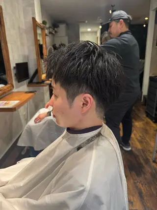 ショート タニグチ ミツキのヘアスタイル