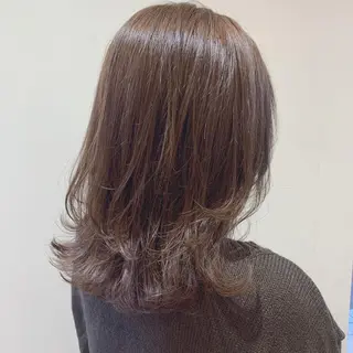 セミロング カラー 🦋透明感カラー / 森脇 大登のヘアスタイル