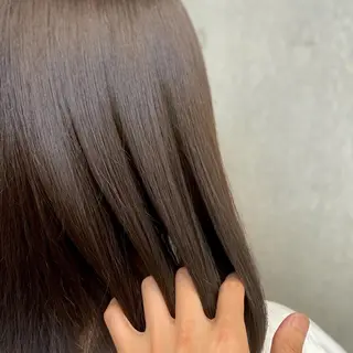 ミディアム カラー モテ前髪 タゴメ シンヤのヘアスタイル