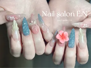 ネイル E.N🦋 長さ出し/持ち込みのネイルデザイン