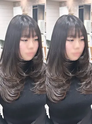 セミロング レイヤー/艶髪カラー 森本くるみのヘアスタイル