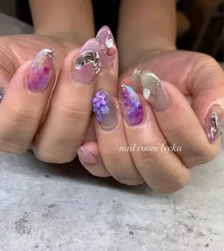 ネイル ネイルルームリッカ 𝐦𝐚𝐲𝐮のネイルデザイン