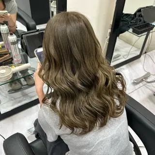 セミロング カラー 🫧💞ハイトーン 瀧田 菜々花🦄🫧のヘアスタイル