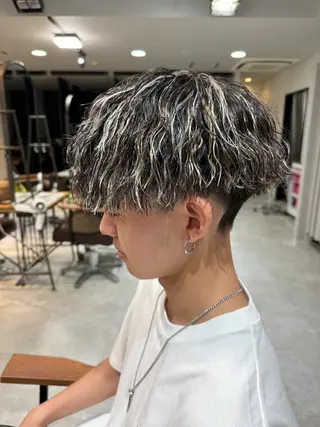 パーマ メンズ メンズパーマ特化/ シャドウ/波巻/陸翔のヘアスタイル
