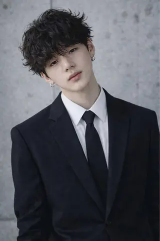 パーマ メンズ 赤木蓮/メンズ特化/ スパイキーショートのヘアスタイル
