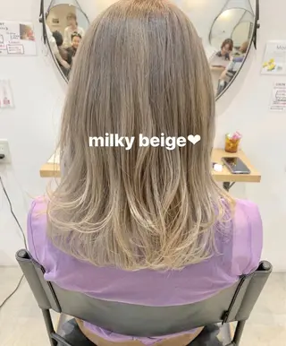 ミディアム カラー ハイトーンカラー♡ yuのヘアスタイル