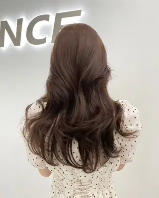 ロング カラー 大人っぽ韓国レディ レイヤー🤍渋谷のヘアスタイル