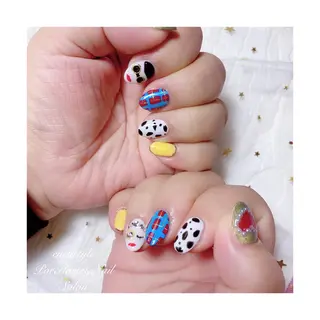 ミディアム ネイル 🐾enen style 🐾のネイルデザイン