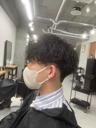 メンズ バレイヤージュ特化/ アキラのヘアスタイル