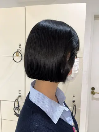 ショート 🪐MIKO🪐/ デザインカラーのヘアスタイル