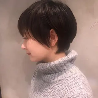ショート 柔らかブラウン/顔周 りレイヤー♡ユウシのヘアスタイル