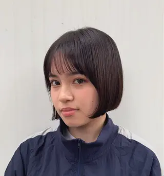 ショート kai🐇透明感 カラー/レイヤーのヘアスタイル