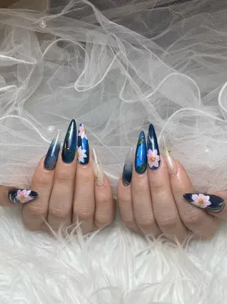 ネイル REI NAILS SALONのネイルデザイン