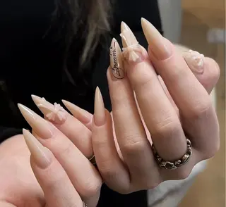 ネイル 🎀 Ayaka_nailのネイルデザイン