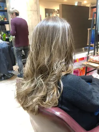 ロング カラー 増山 大起のヘアスタイル