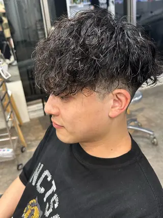 パーマ メンズ fifth/原宿/ カットモデル/カズのヘアスタイル