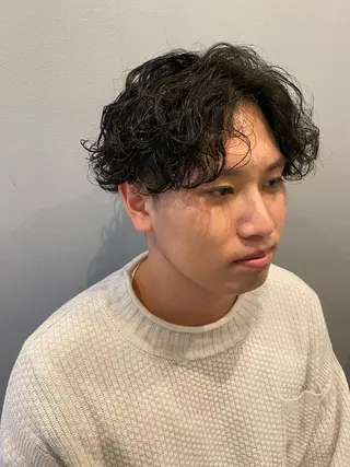ミディアム カラー パーマ メンズ 似合う髪型見つけます AYAKAのヘアスタイル