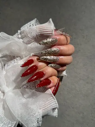 ネイル I-nailロング /ワンホン/キラキラのネイルデザイン