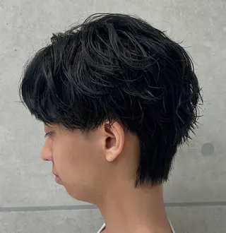 ショート パーマ メンズ 岩城 滉成のヘアスタイル